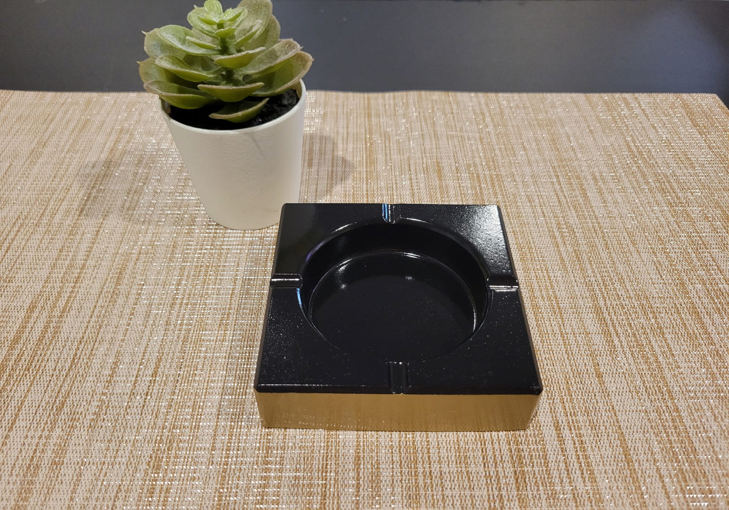 Sleek & Sophisticated - Concrete Ashtray
