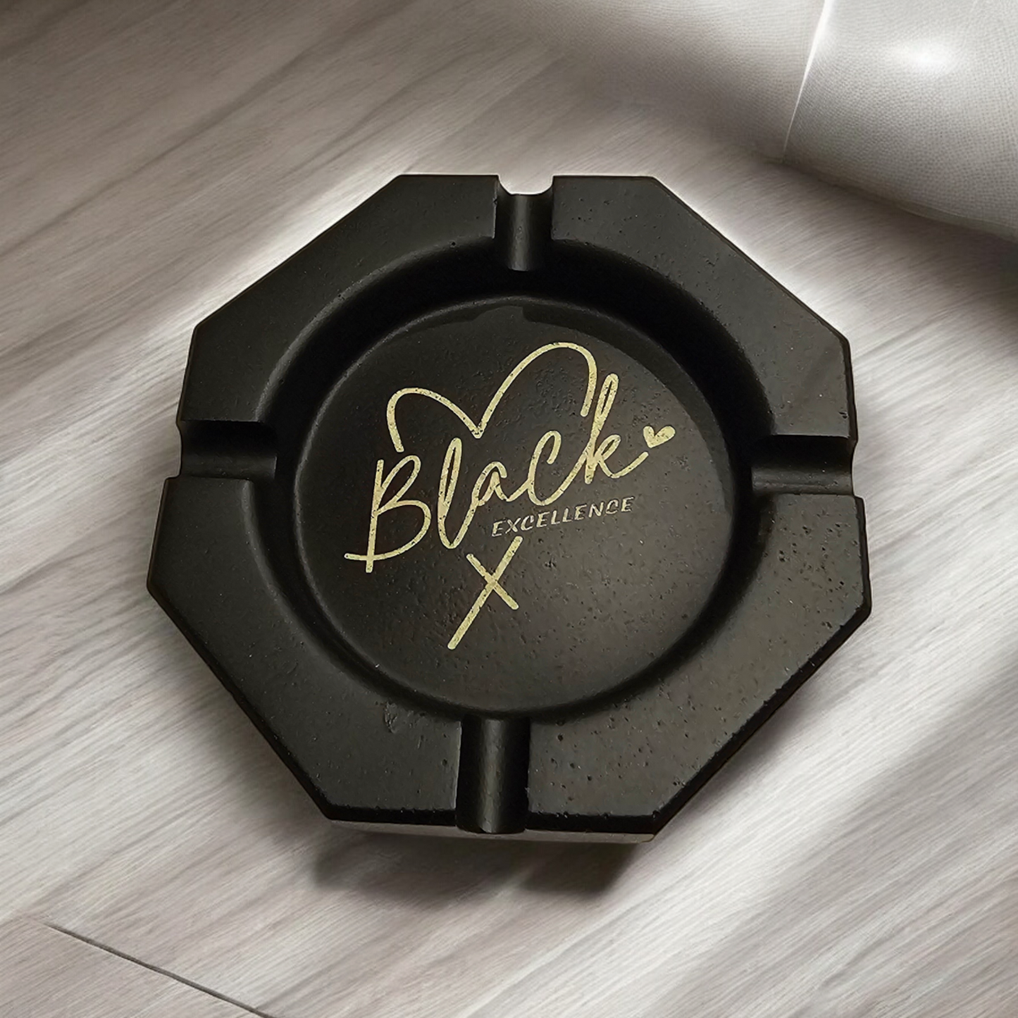 Black Excellence: Handcrafted Concrete Ashtray